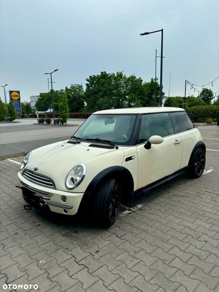 MINI ONE D - 9