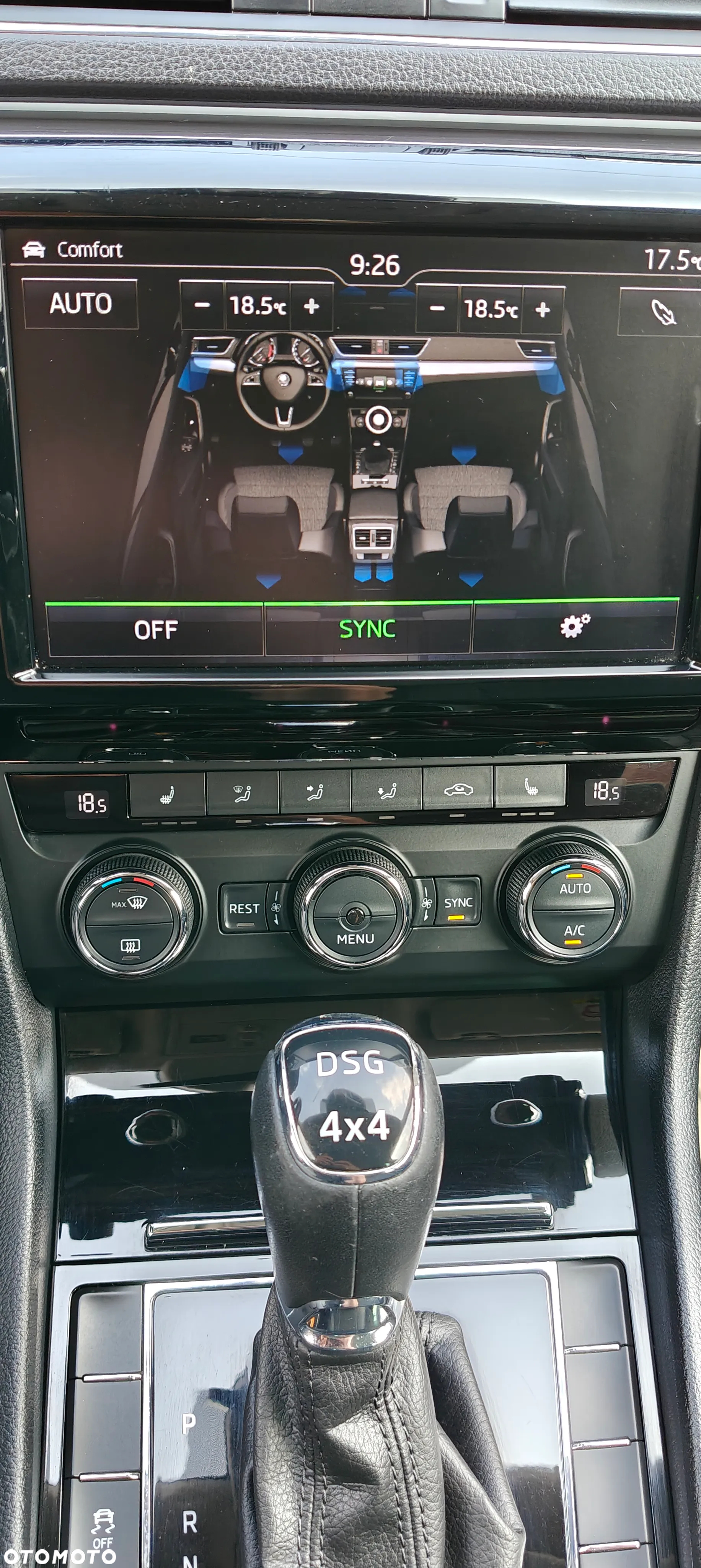 Skoda Superb 2.0 TDI Style DSG - 37