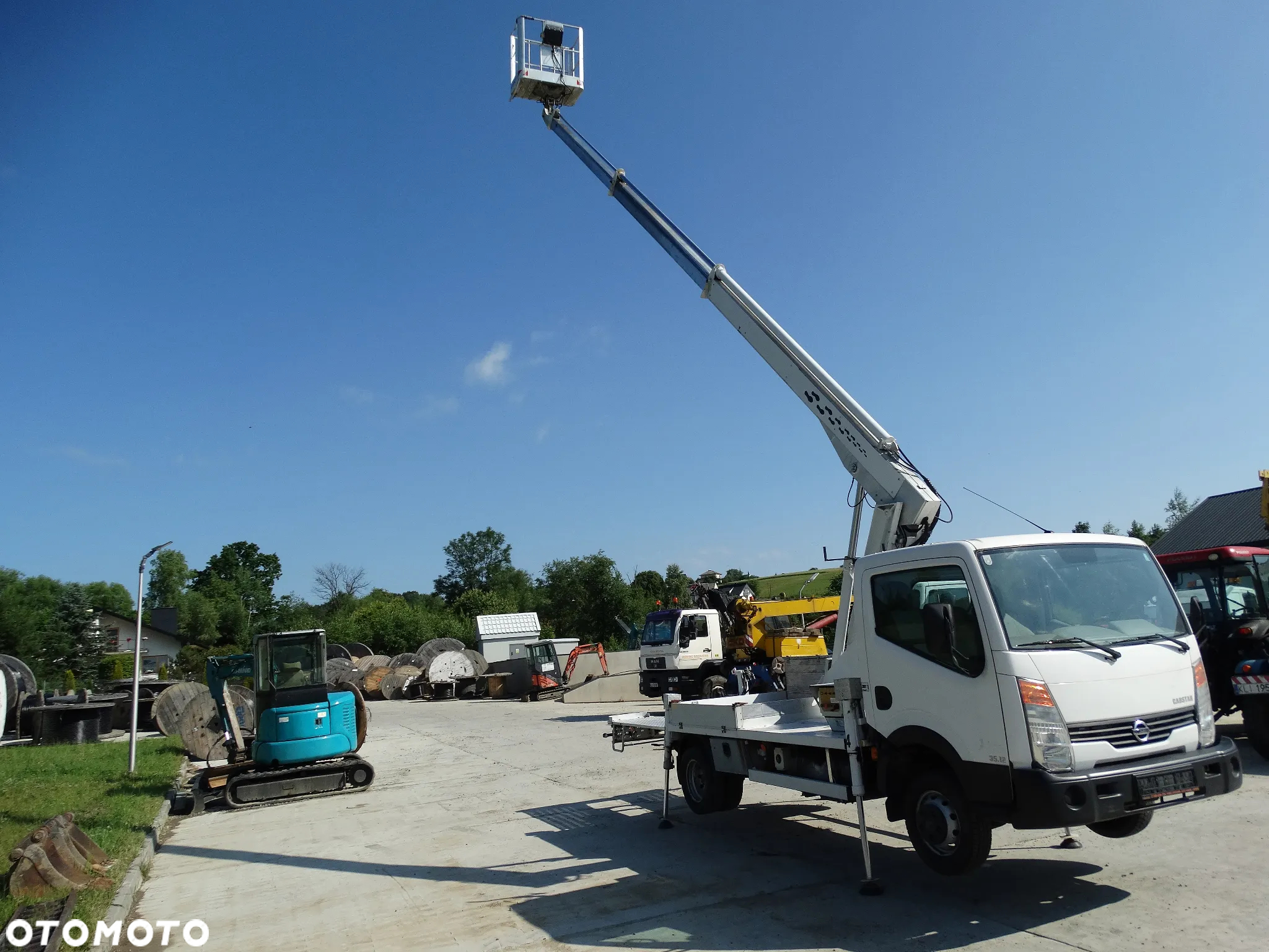 Nissan Cabstar - 3
