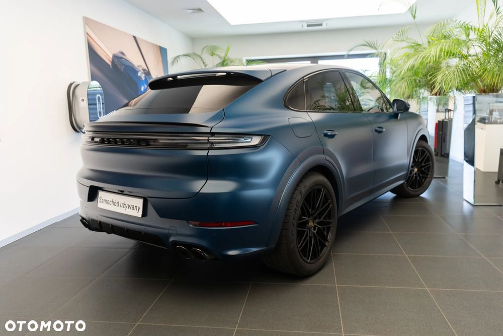 Porsche Cayenne Standard - 5