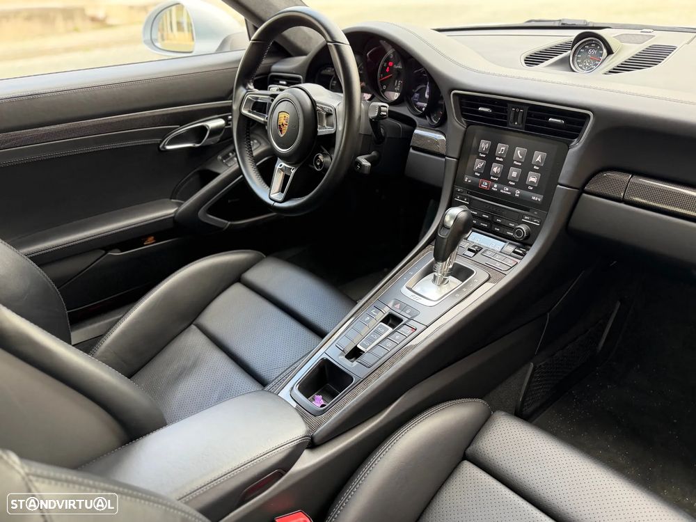 Porsche 911 (991) Turbo PDK - 6