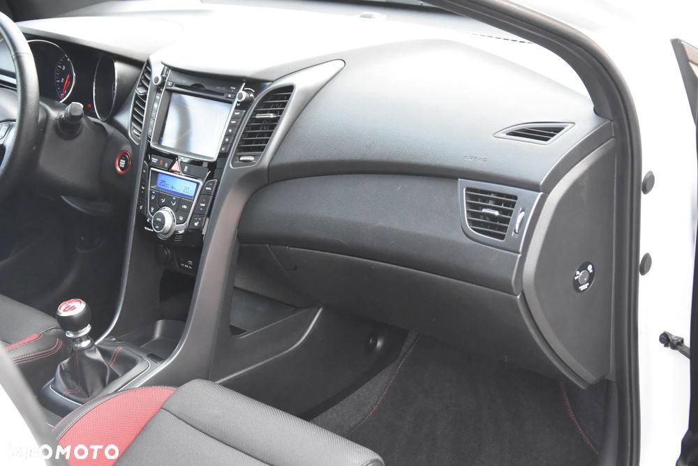 Hyundai i30 1.6 GDI Turbo Sport - 27