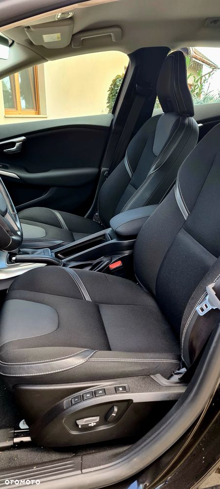 Volvo V40 D3 Drive-E Summum - 24