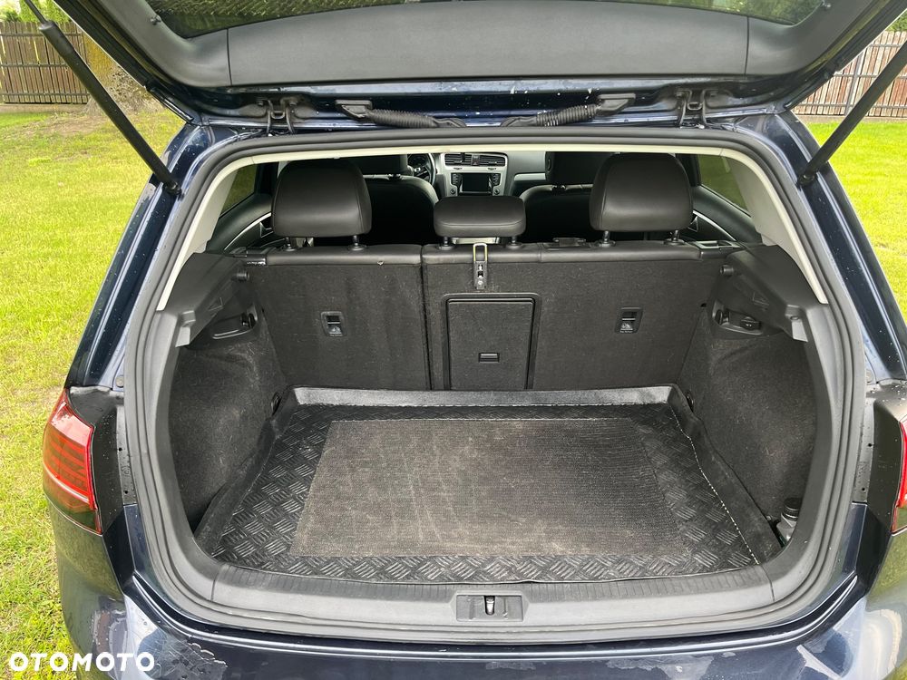 Volkswagen Golf Aktionsmodell 1.8 T Highline - 8