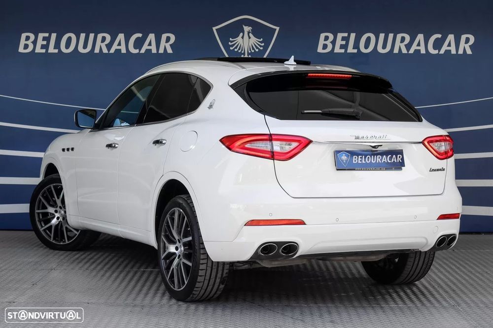 Maserati Levante 3.0 V6 - 4