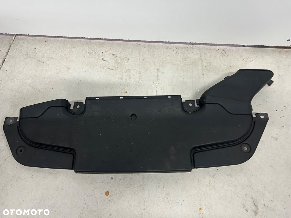 WLOT DOLOT kierownica górna powietrza VOLVO V40 II 2012-18 31319357 1.6d