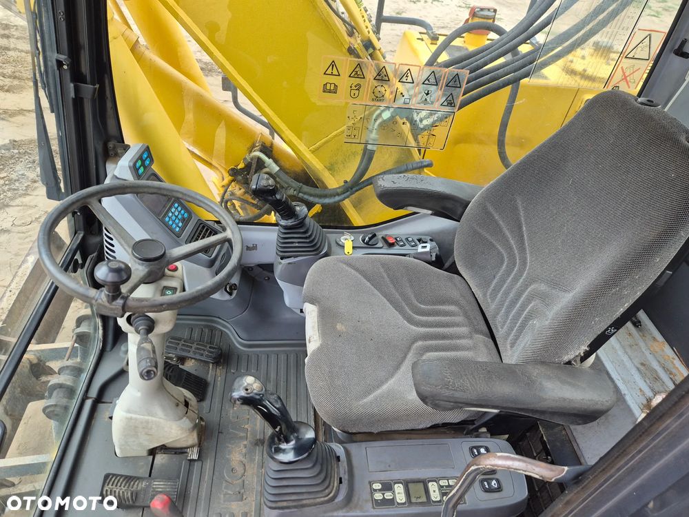 Komatsu Pw 160 - 8
