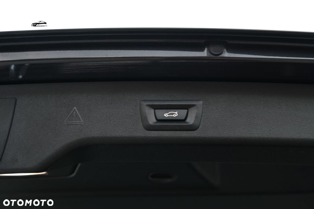 BMW Seria 5 - 34