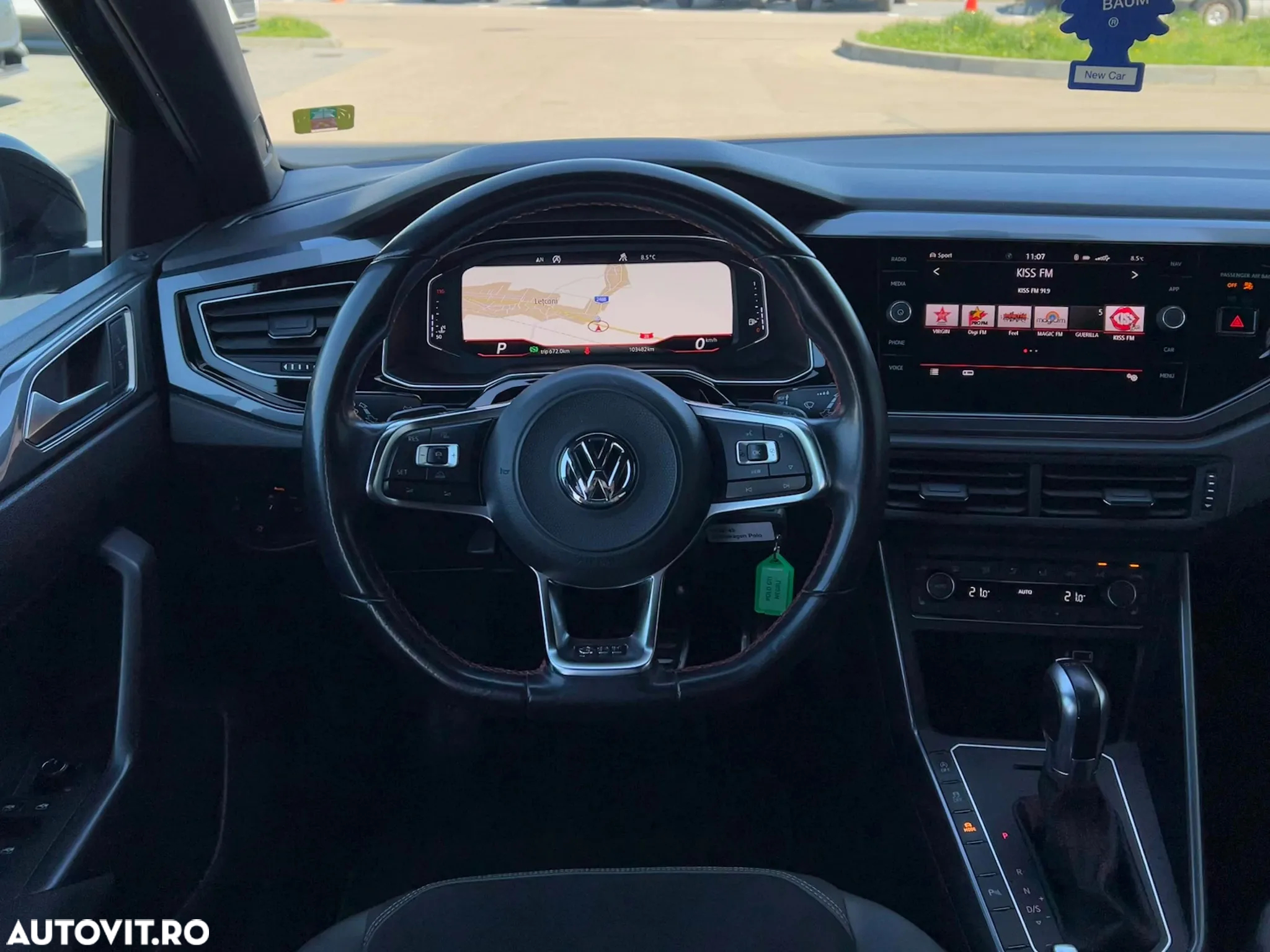 Volkswagen Polo 2.0 TSI DSG GTI - 19