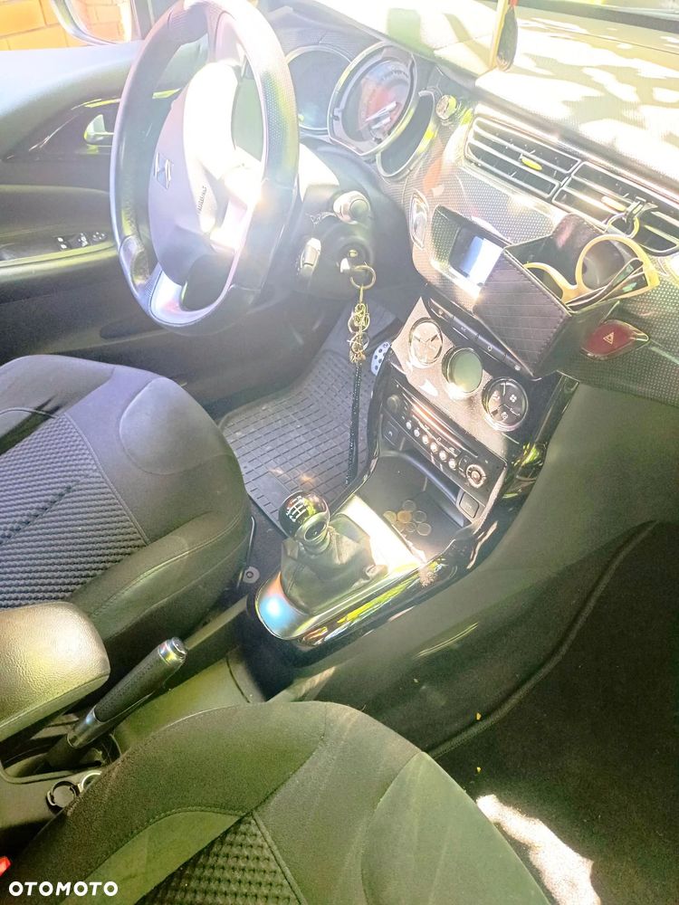 Citroën DS3 1.6 THP SportChic - 6