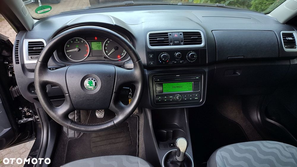 Skoda Roomster 1.4 16V Style PLUS EDITION - 16
