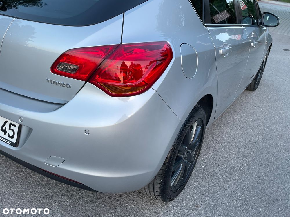 Opel Astra 1.4 Turbo Selection - 34