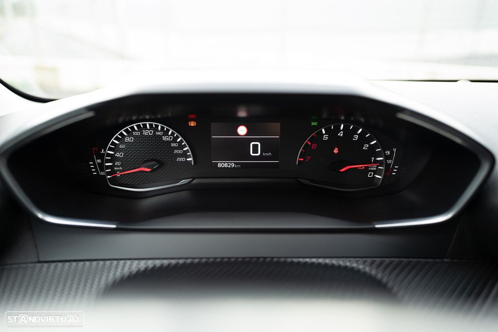 Peugeot 208 1.2 PureTech Active Pack - 18