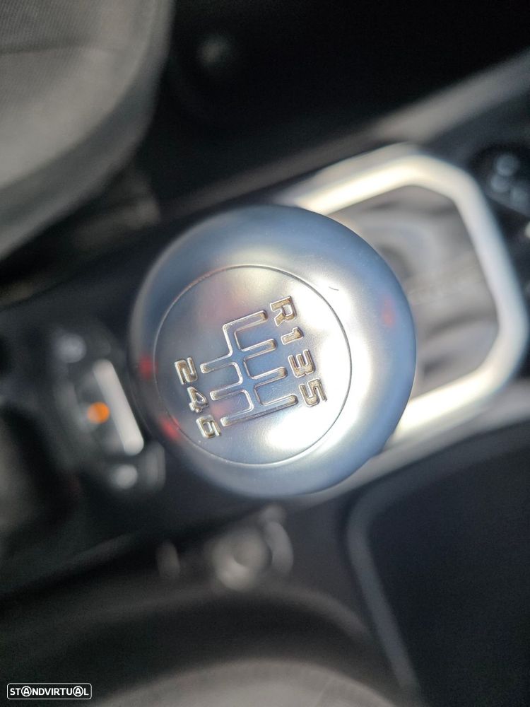 Jeep Renegade 1.0 T 80º Aniversário - 15