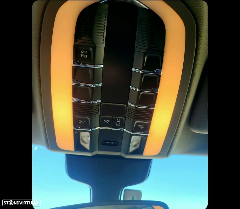 Porsche Panamera 4S PDK - 14