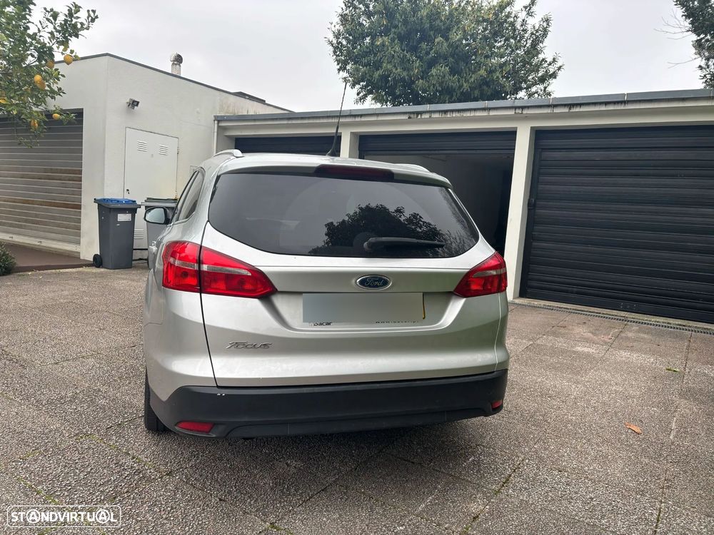 Ford Focus SW 1.5 TDCi Titanium - 4