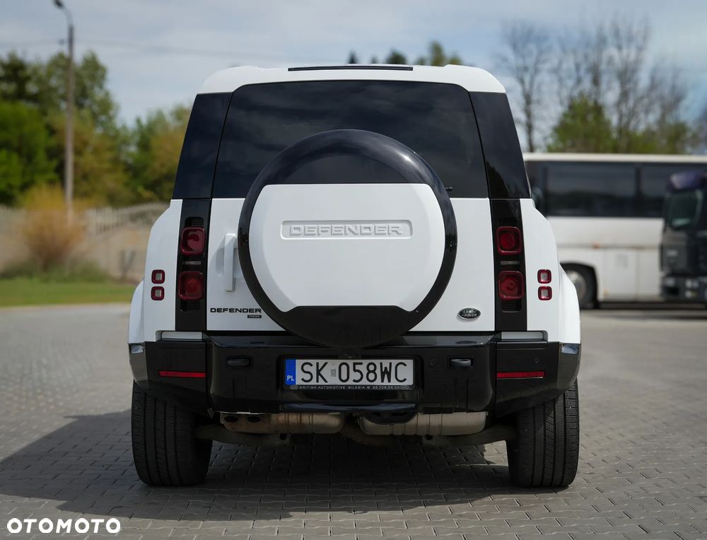Land Rover Defender 3.0 D300 mHEV X-Dynamic HSE - 7