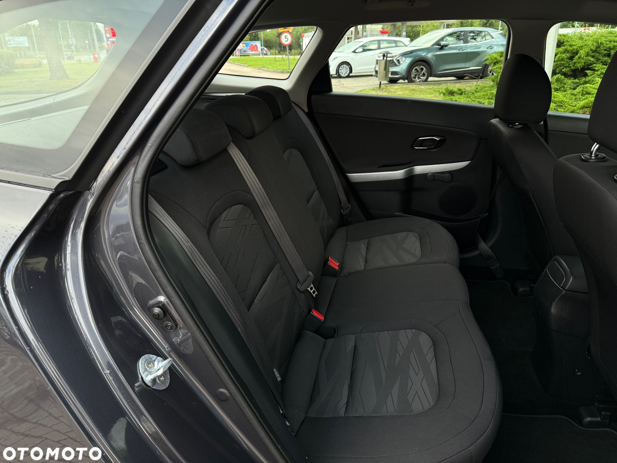 Kia Ceed 1.6 GDI Dream-Team Edition - 28