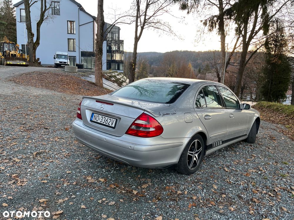 Mercedes-Benz Klasa E ver-200-cdi-automatik-elegance - 5