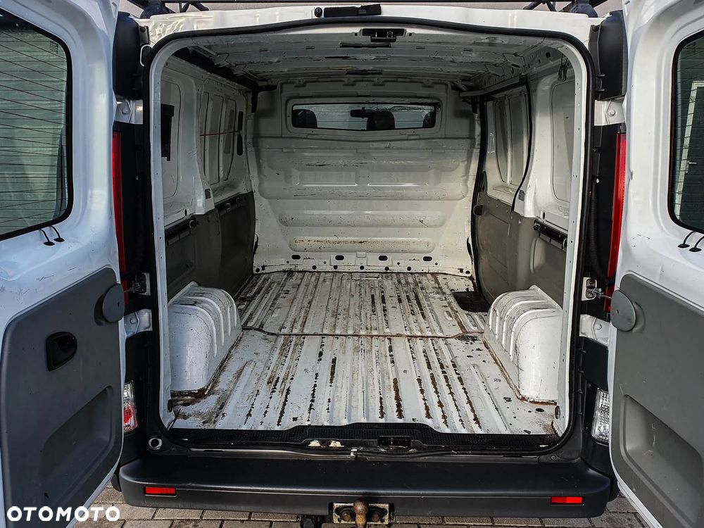 Opel Vivaro - 15