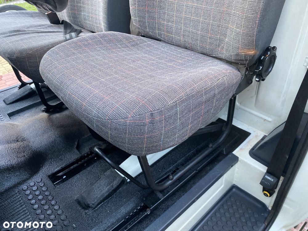 Ford TRANSIT 2,5 D Pompa na linkę, bezwypadkowy - 24