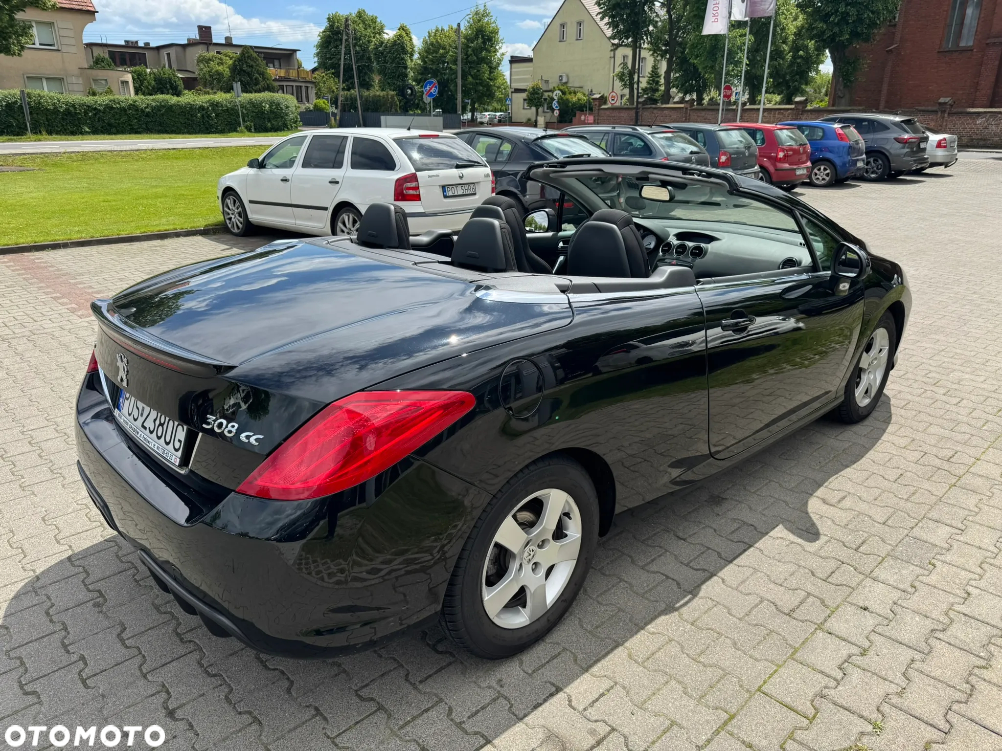Peugeot 308 1.6 HDi Premium - 12