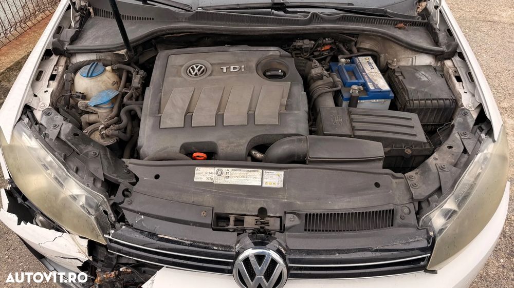 Volkswagen Golf 1.6 TDI DPF BMT Trendline - 9