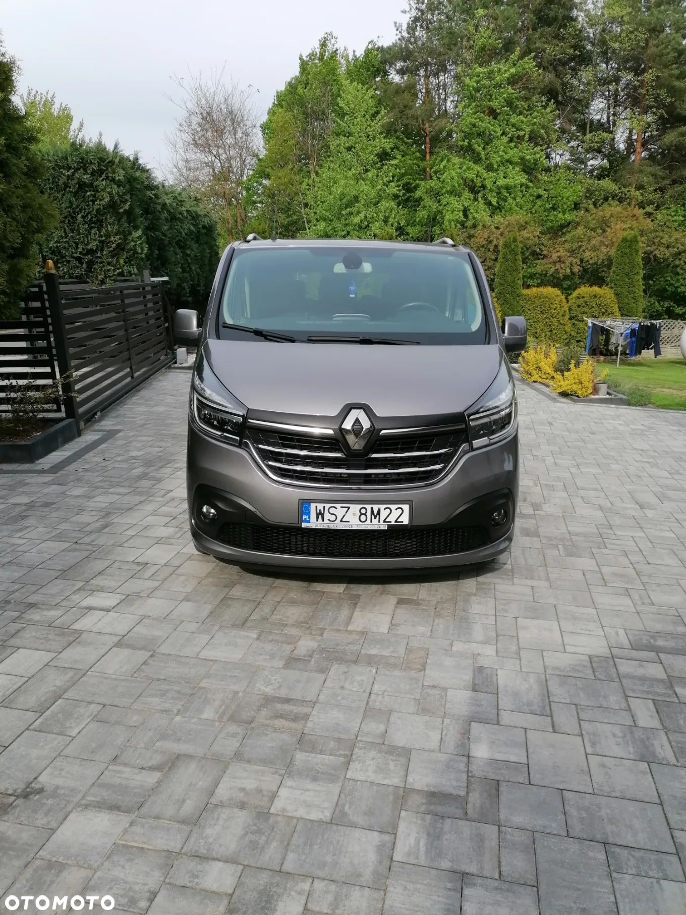 Renault Trafic Grand SpaceClass 2.0 dCi - 23