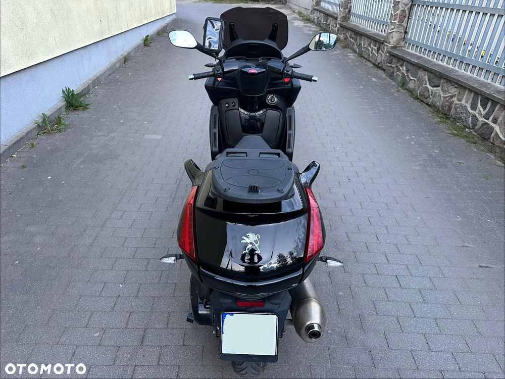 Peugeot Metropolis - 5