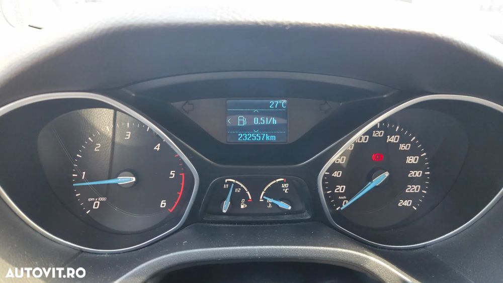Ford Focus 1.6 TDCI DPF Trend - 4