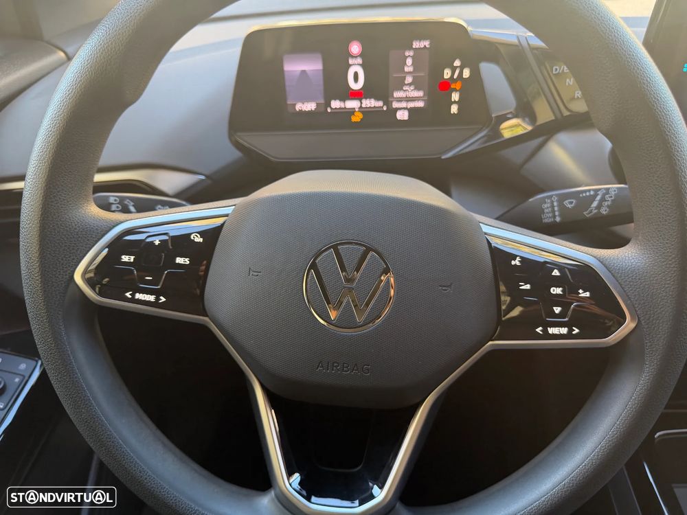 VW ID.4 Pure - 10