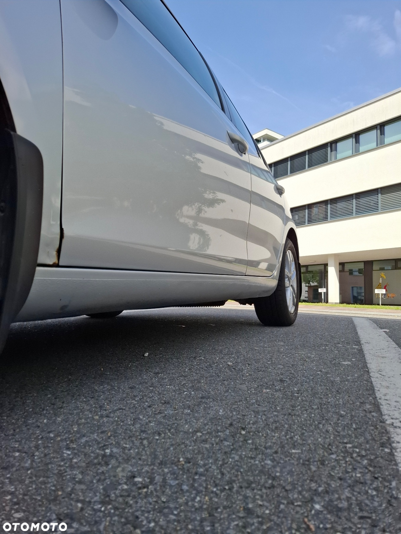 Volkswagen Golf VI 1.6 TDI Comfortline - 31