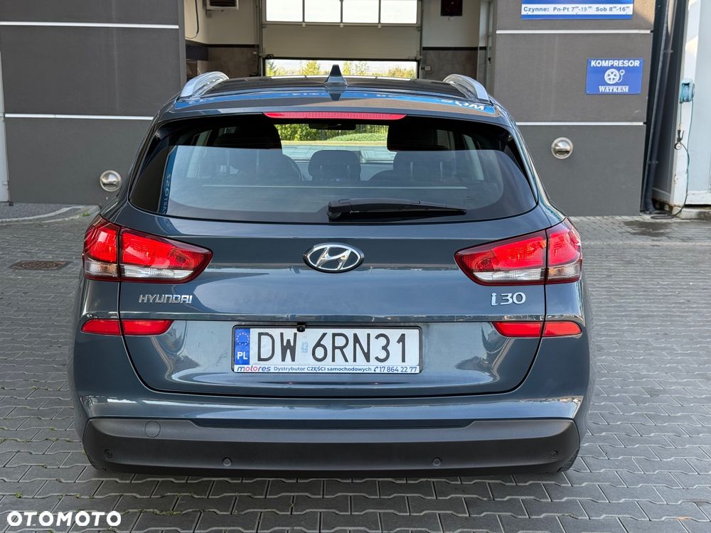 Hyundai i30 1.5 DPI Comfort - 6