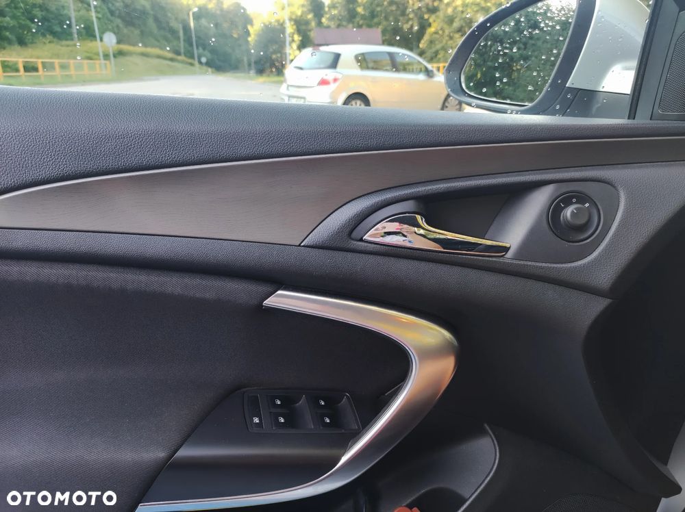 Opel Insignia 1.8 Elegance - 10