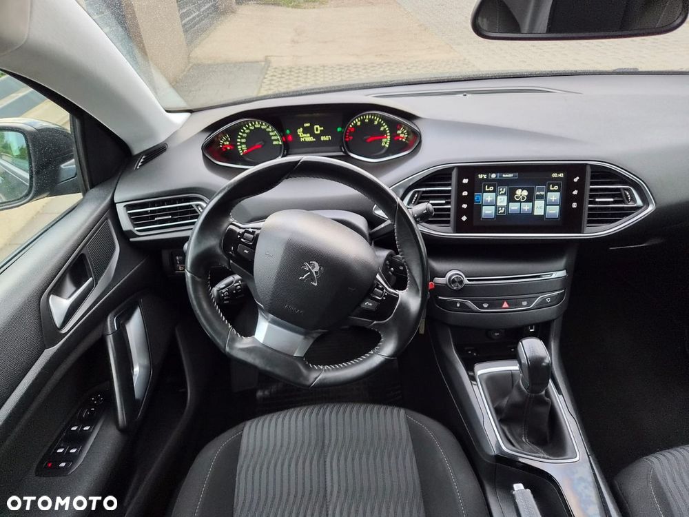 Peugeot 308 - 10