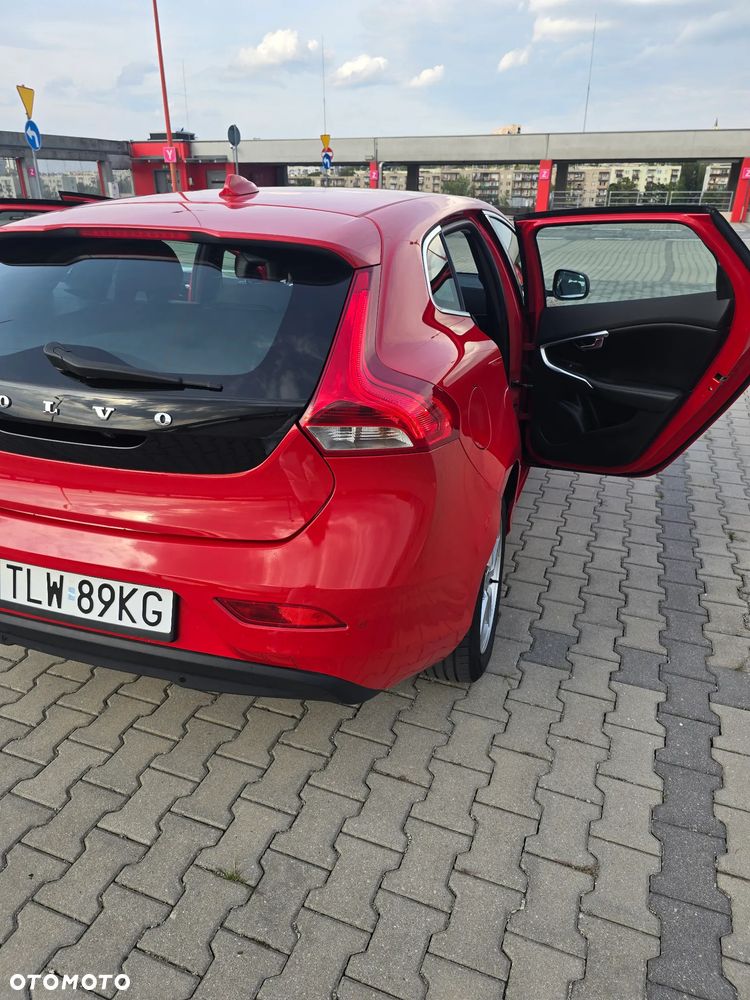 Volvo V40 - 11