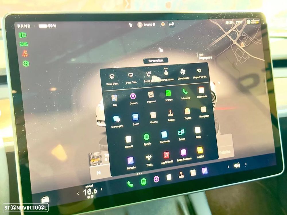 Tesla Model 3 Performance Dual Motor AWD - 24