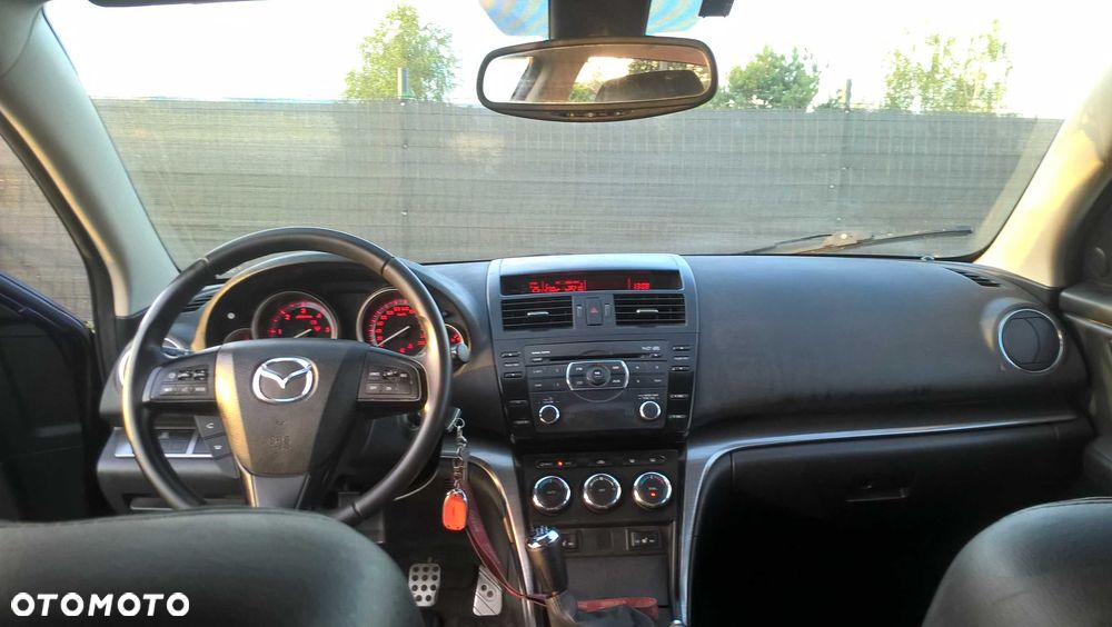 Mazda 6 - 8