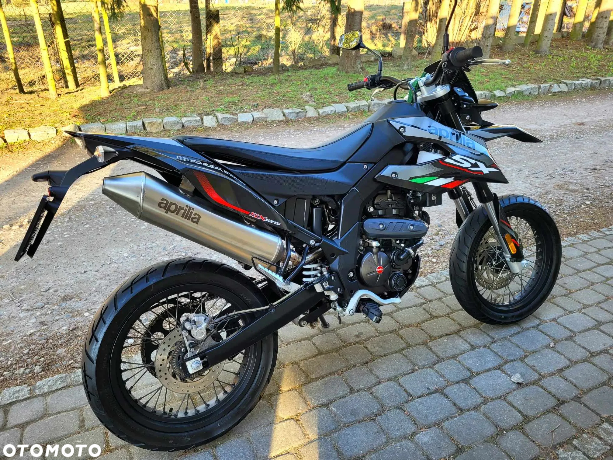 Aprilia SX - 17
