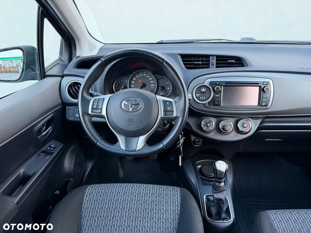 Toyota Yaris 1.33 VVT-i Style - 23