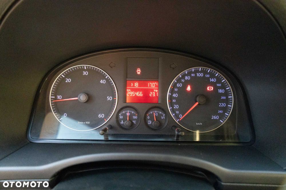 Volkswagen Caddy - 8