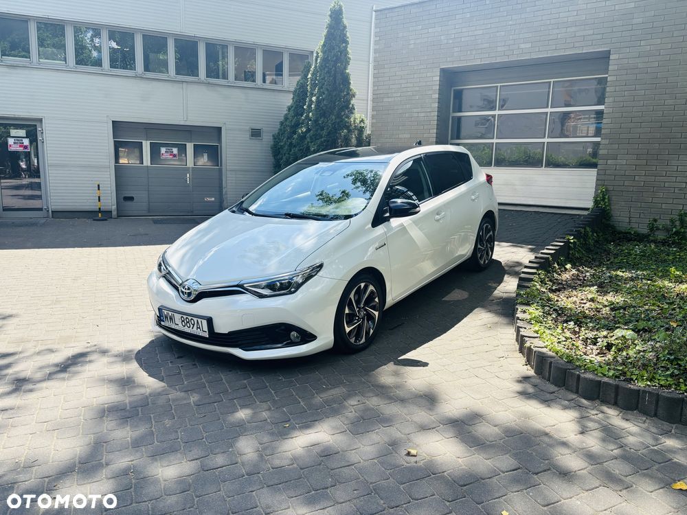 Toyota Auris - 1
