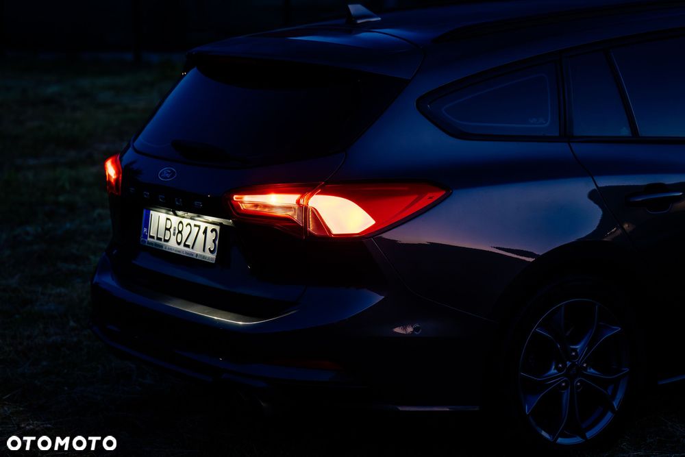 Ford Focus 1.5 EcoBlue ST-Line - 33