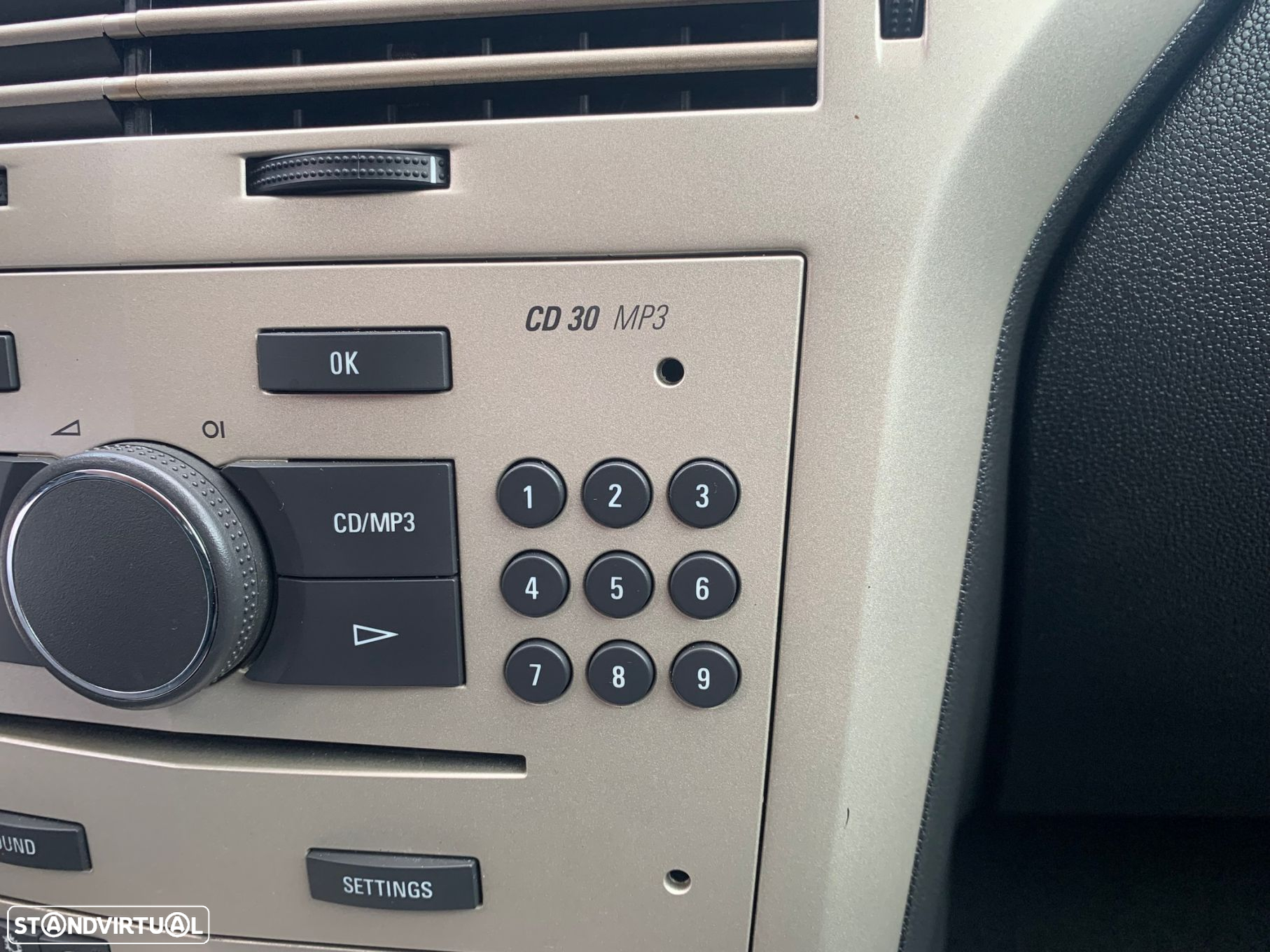 Opel Astra 1.3 CDTi Elegance - 29