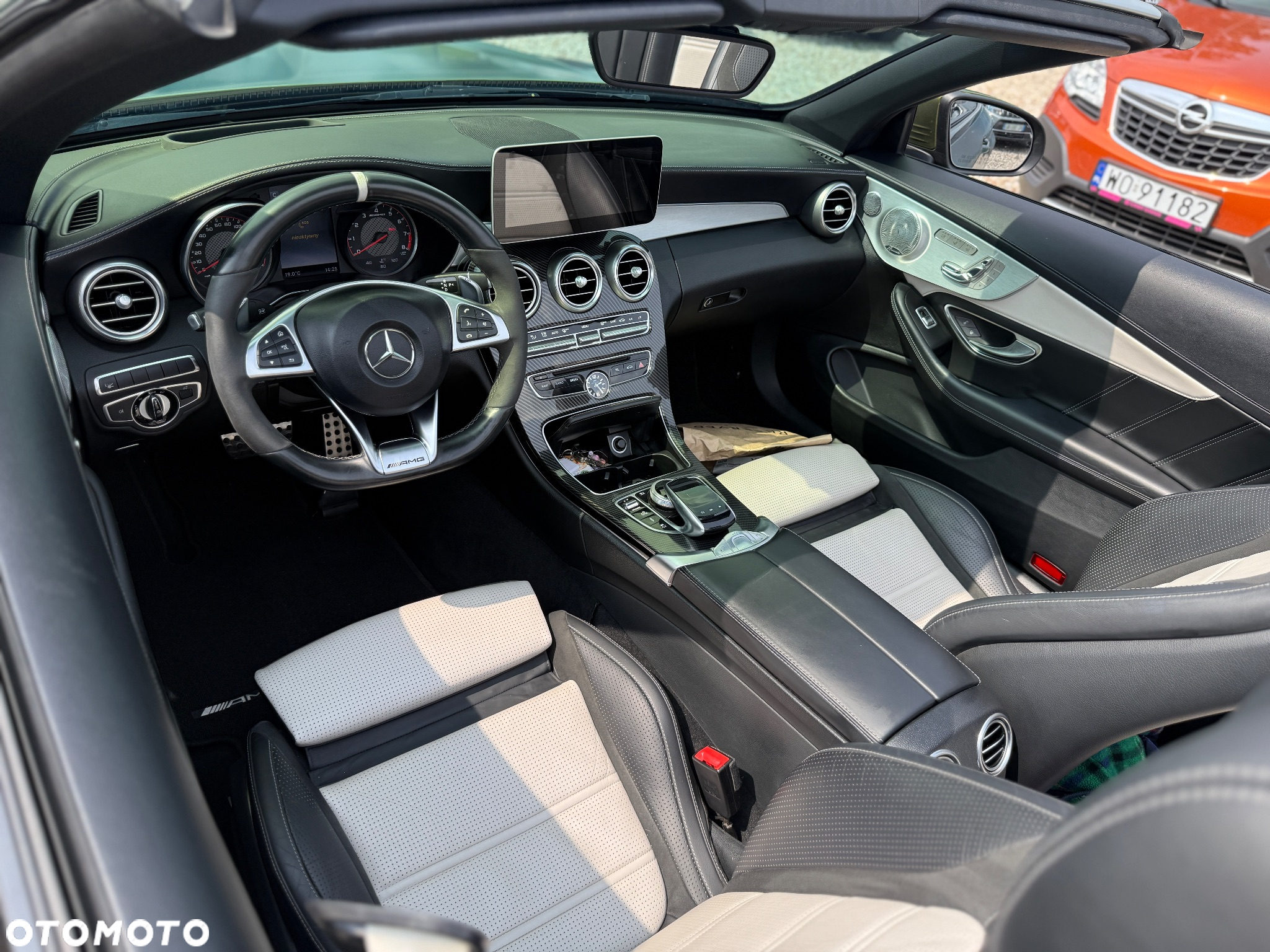 Mercedes-Benz Klasa C AMG 63 S Kabriolet - 19