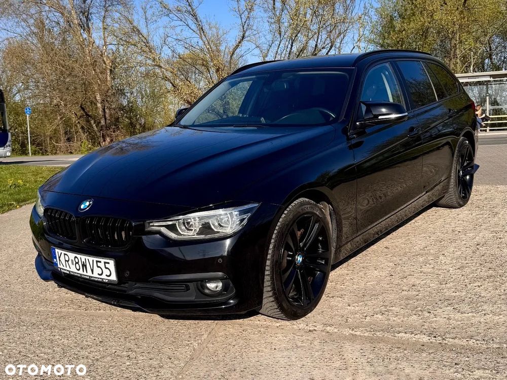 BMW Seria 3 318d xDrive - 4