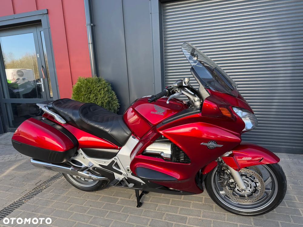 Honda ST - 2