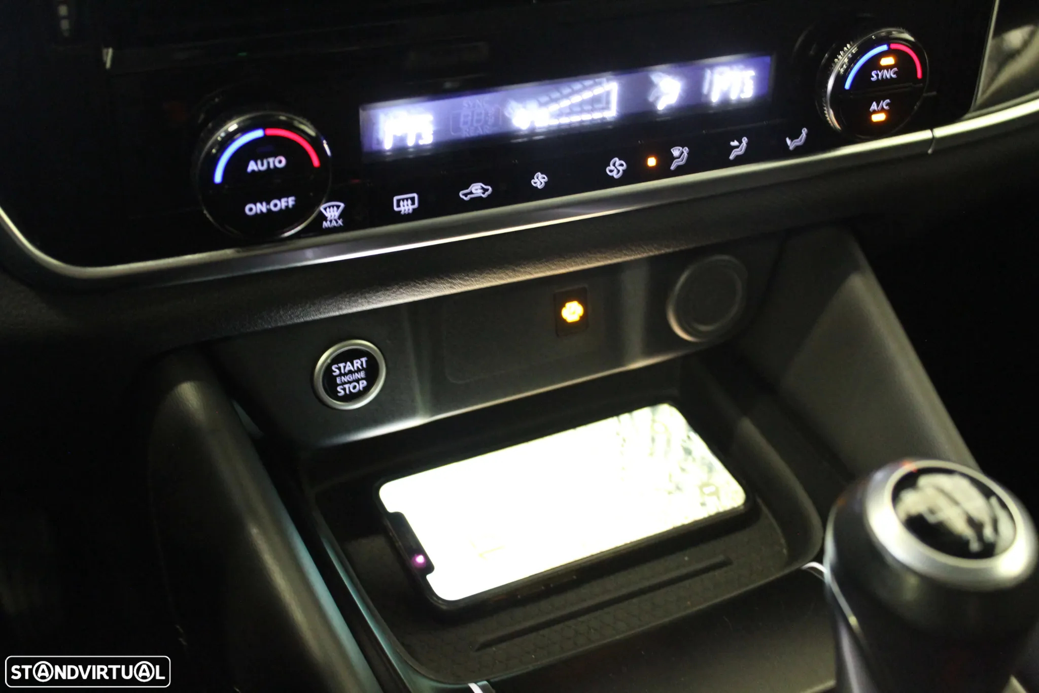 Nissan Qashqai 1.3 DIG-T N-Connecta - 19