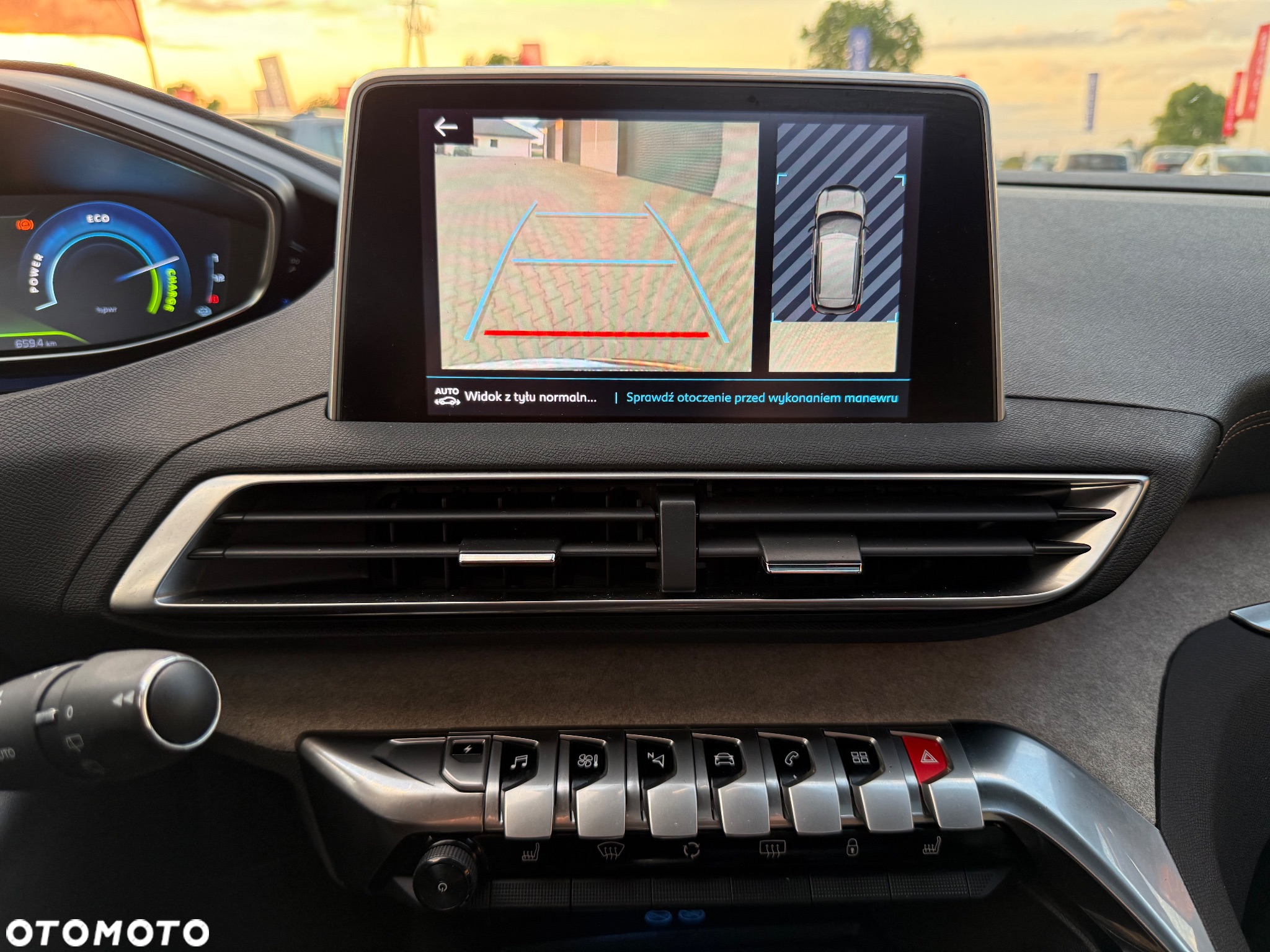 Peugeot 3008 Plug-In Hybrid4 300 e-EAT8 GT - 27