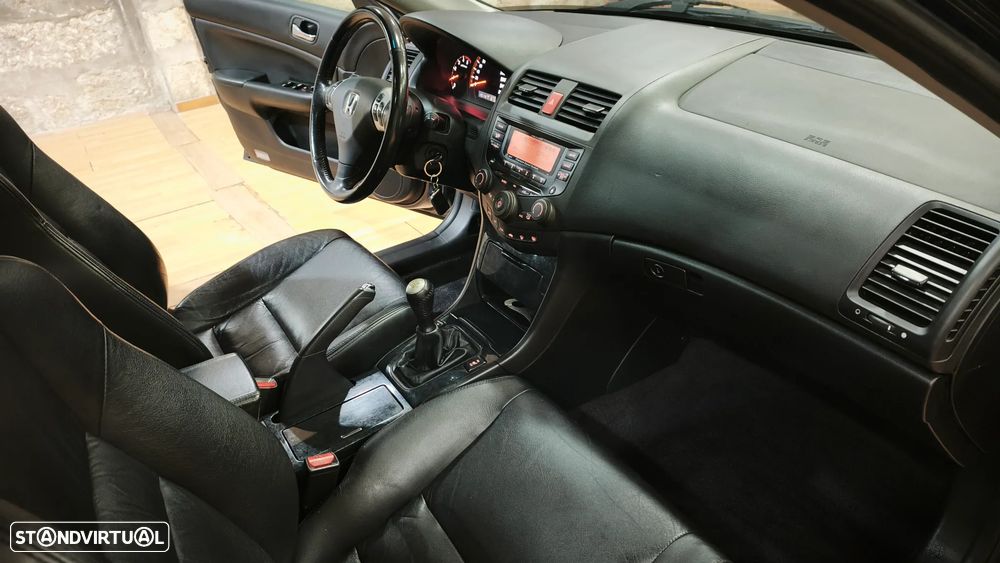 Honda Accord 2.2 i-CTDi Executive - 29
